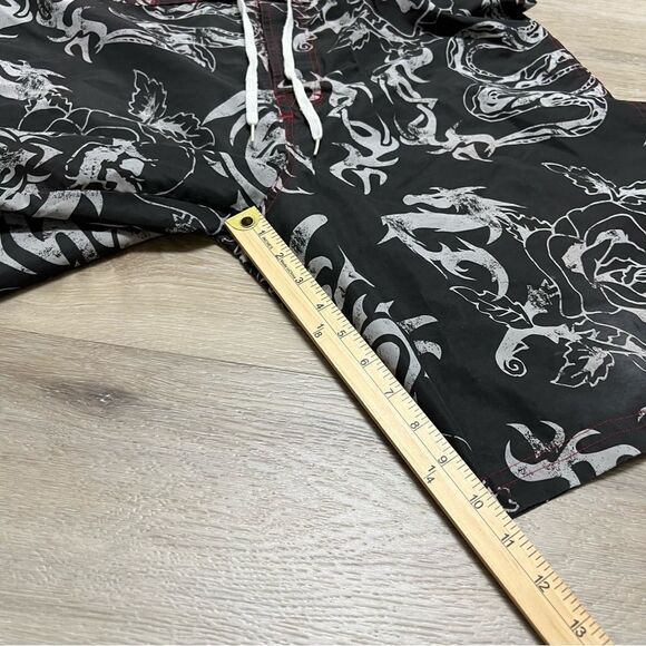 MLB Phillies Genuine Merchandise Board shorts mesh lining Grey Size XL - Picture 4 of 8